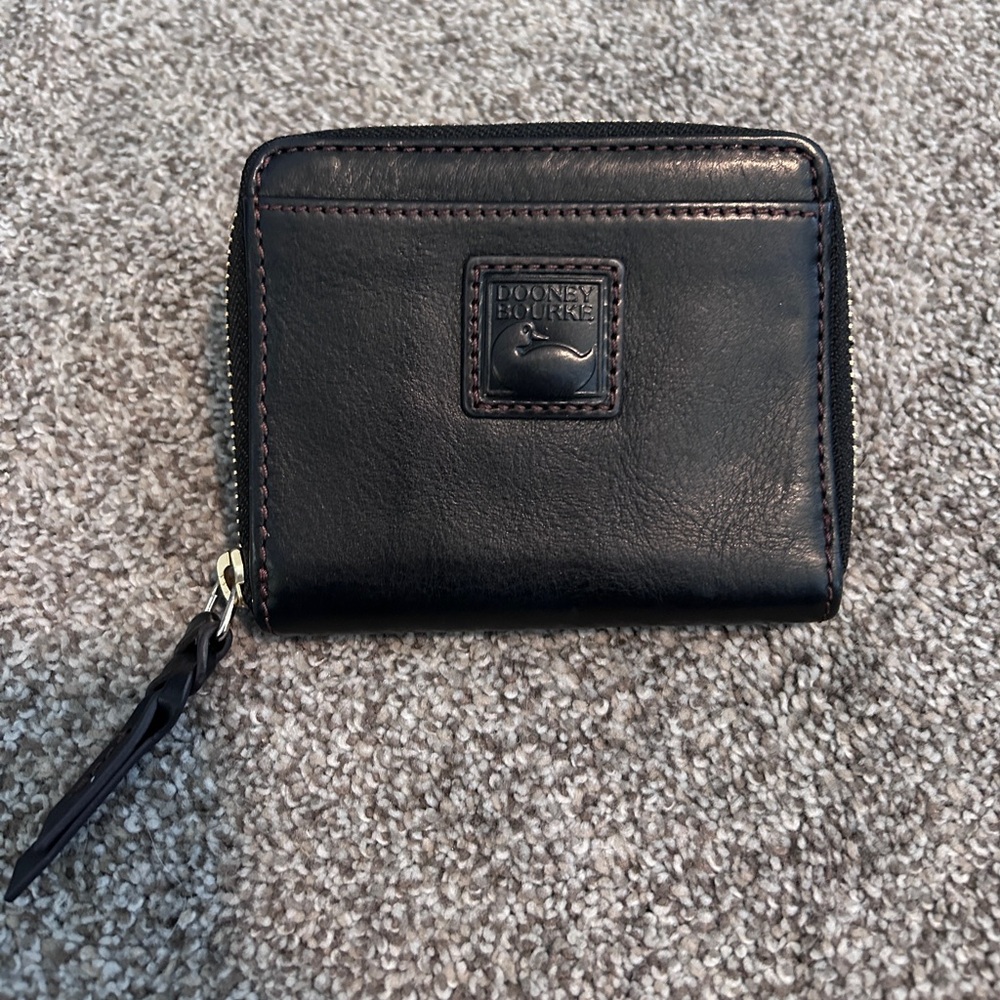 Dooney and Bourke Florentine wallet black